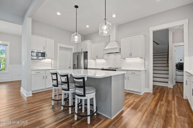 286 Star Hill Drive, Cape Carteret, NC 28584