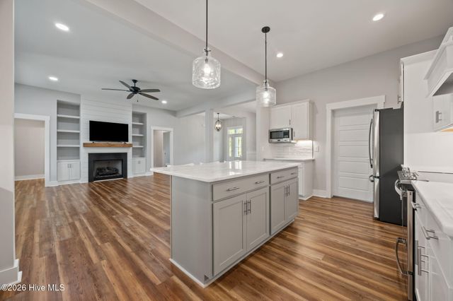 286 Star Hill Drive, Cape Carteret, NC 28584