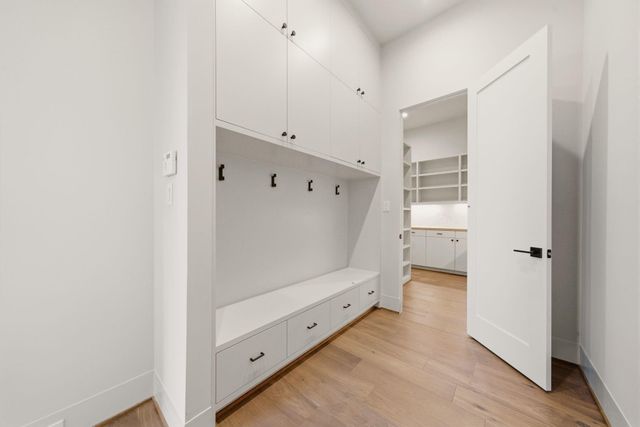2015 Harvard Street, Houston, TX 77008
