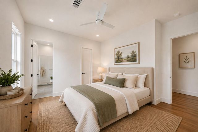 2015 Harvard Street, Houston, TX 77008