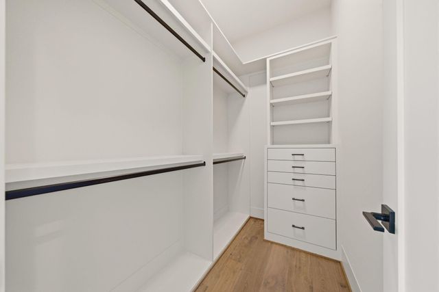 2015 Harvard Street, Houston, TX 77008