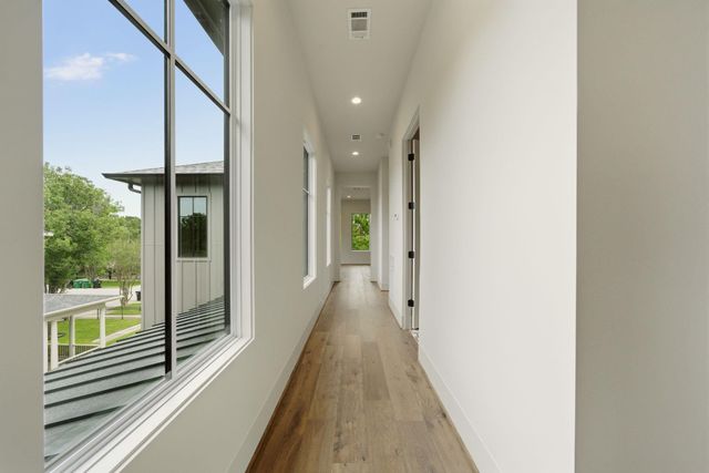 2015 Harvard Street, Houston, TX 77008