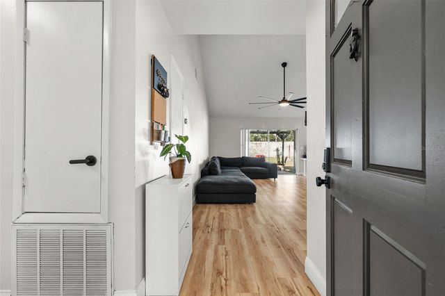 8706 OSAGE DRIVE, Tampa, FL 33634