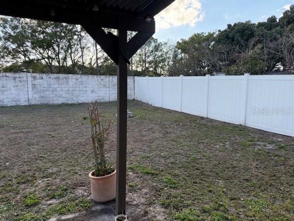 Image 15 of property listing at 8706 OSAGE DRIVE, Tampa, FL 33634