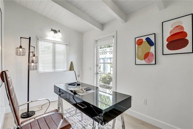 1112 Westcliff Drive, Newport Beach, CA 92660