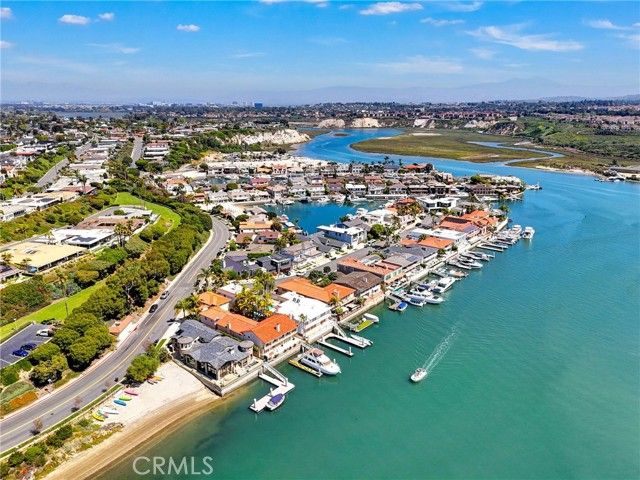 1112 Westcliff Drive, Newport Beach, CA 92660