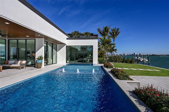 635 MOURNING DOVE DRIVE, Sarasota, FL 34236