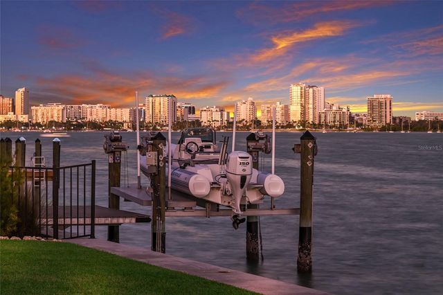 635 MOURNING DOVE DRIVE, Sarasota, FL 34236