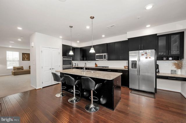 3326 TRIBUNE CT, Hyattsville, MD 20782