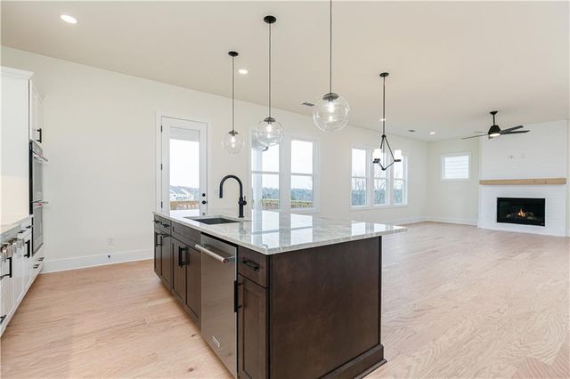 3009 Sunset Pass, Canton, GA 30114