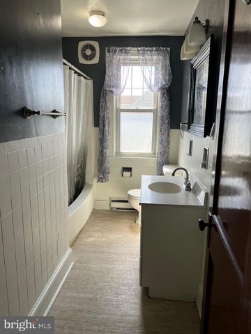 128 FRICK AVE, Waynesboro, PA 17268