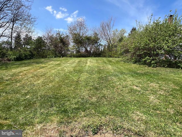 128 FRICK AVE, Waynesboro, PA 17268