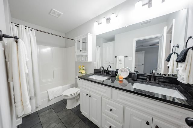 606 Macy Ln, Beebe, AR 72012