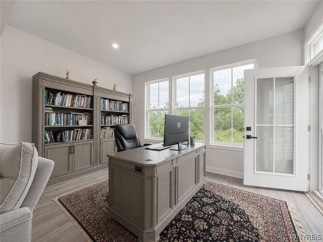 189 Sandstone Circle, Grand Island, NY 14072