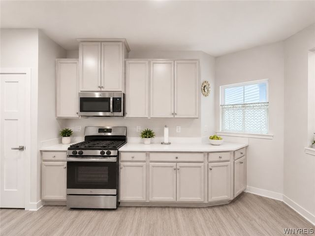 189 Sandstone Circle, Grand Island, NY 14072