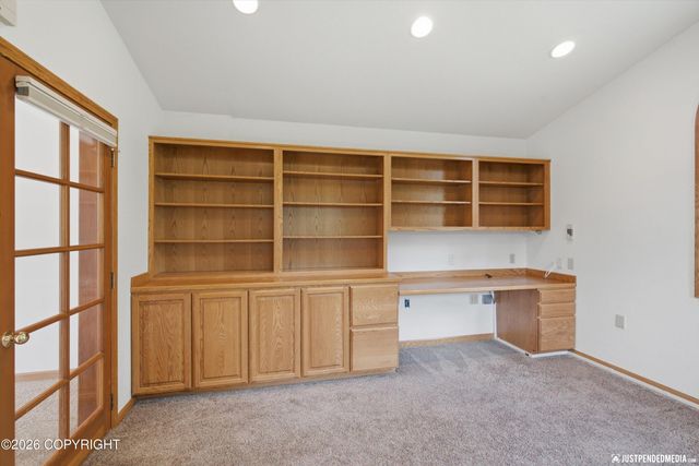6700 Marquez Circle, Anchorage, AK 99516
