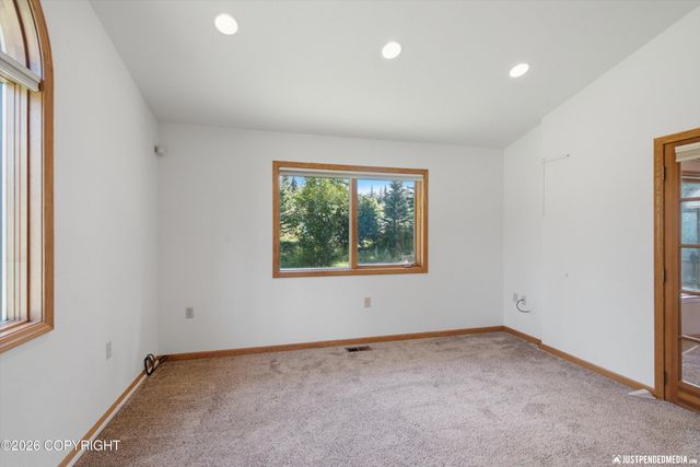 6700 Marquez Circle, Anchorage, AK 99516