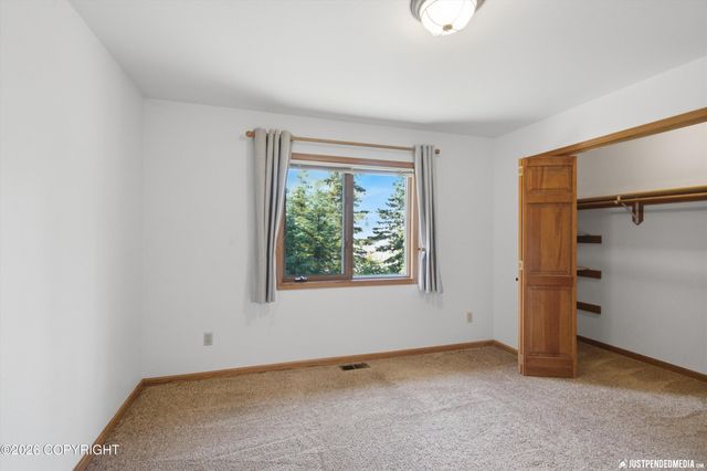 6700 Marquez Circle, Anchorage, AK 99516