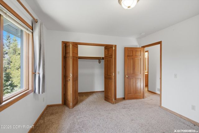 6700 Marquez Circle, Anchorage, AK 99516