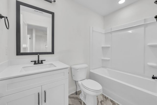 221 Quarry Overlook Way, Clarksville, TN 37043