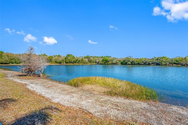 8713 IMPERIAL COURT, Tampa, FL 33635