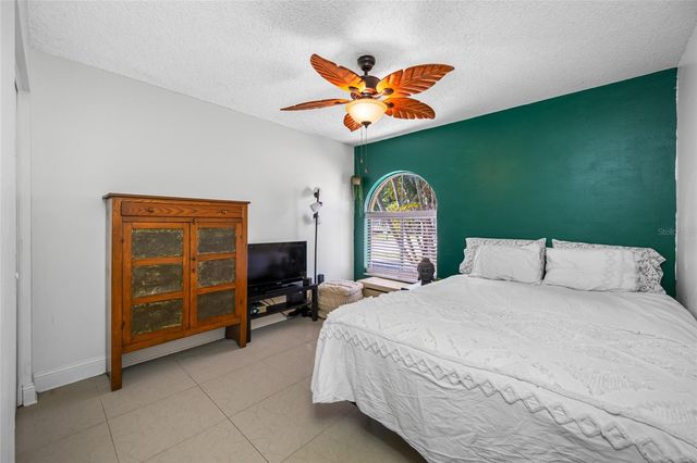 8713 IMPERIAL COURT, Tampa, FL 33635