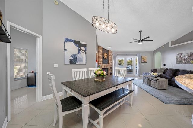 8713 IMPERIAL COURT, Tampa, FL 33635