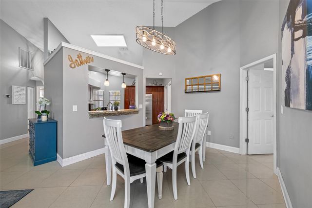 8713 IMPERIAL COURT, Tampa, FL 33635