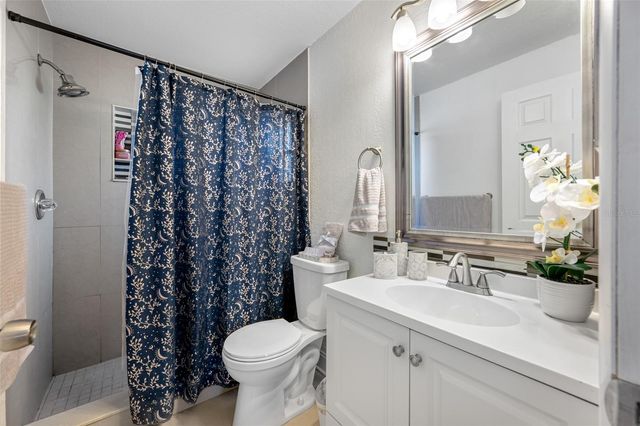 8713 IMPERIAL COURT, Tampa, FL 33635