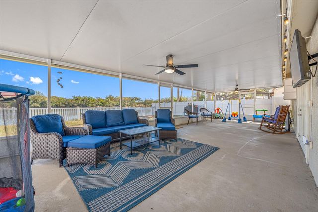 8713 IMPERIAL COURT, Tampa, FL 33635