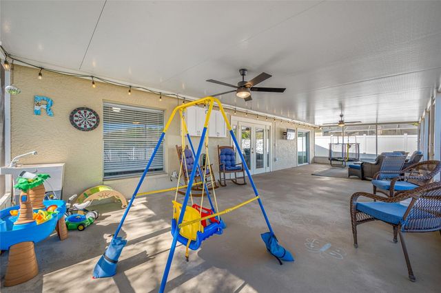 8713 IMPERIAL COURT, Tampa, FL 33635