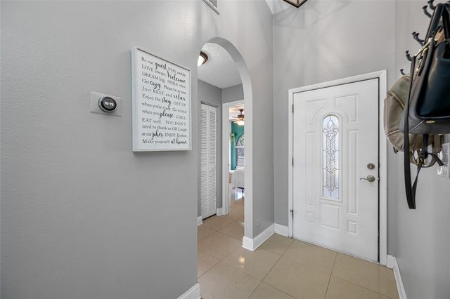 8713 IMPERIAL COURT, Tampa, FL 33635