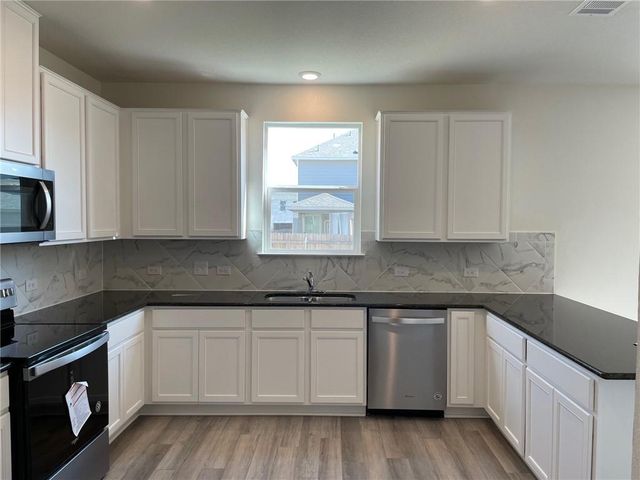 6417 Wagon Spring ST, Del Valle, TX 78617