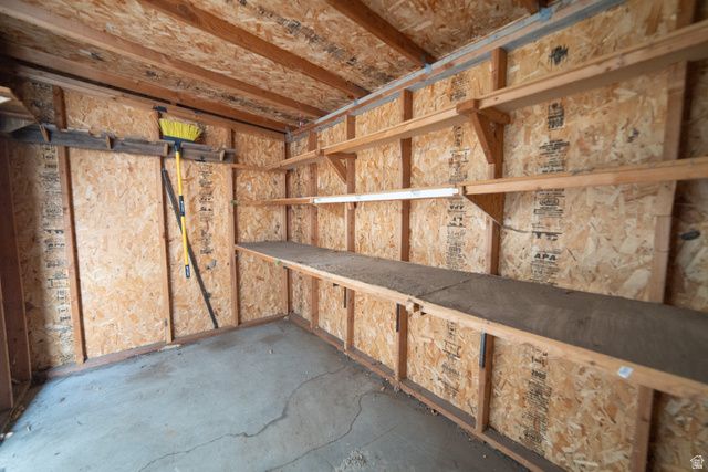 1941 E GUNTHER DR, Cottonwood Heights, UT 84121