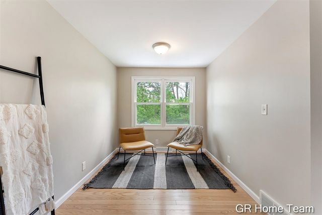 2336 Elliott Street, Grand Rapids, MI 49506
