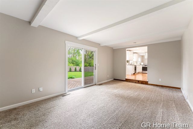 2336 Elliott Street, Grand Rapids, MI 49506