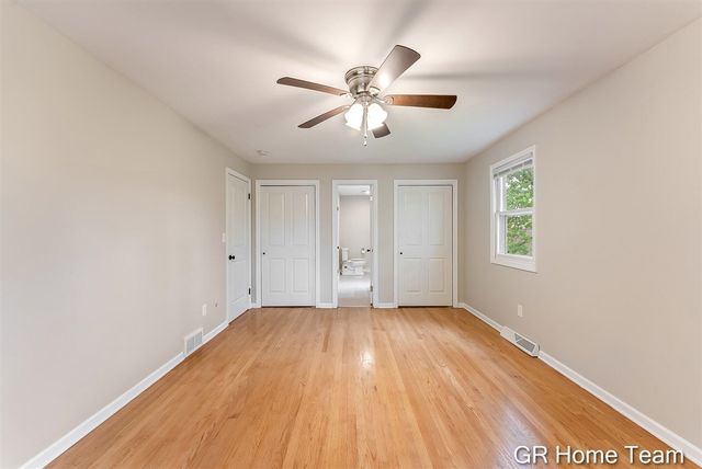 2336 Elliott Street, Grand Rapids, MI 49506
