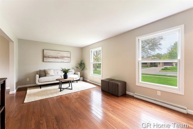 2336 Elliott Street, Grand Rapids, MI 49506