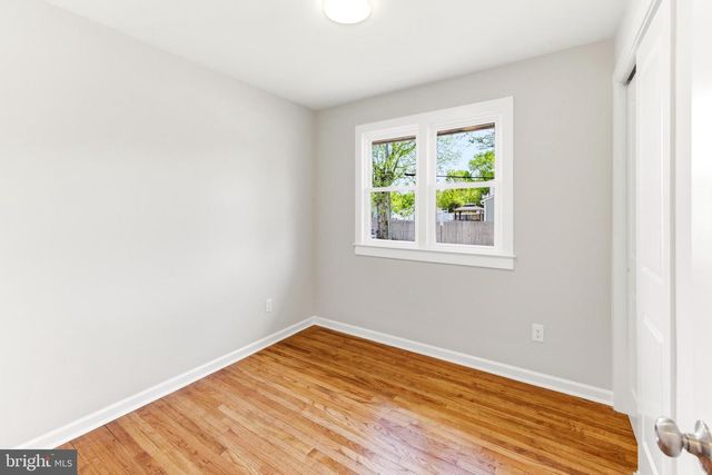 157 S POPLAR ST, Gibbstown, NJ 08027