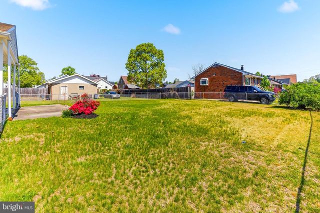 157 S POPLAR ST, Gibbstown, NJ 08027