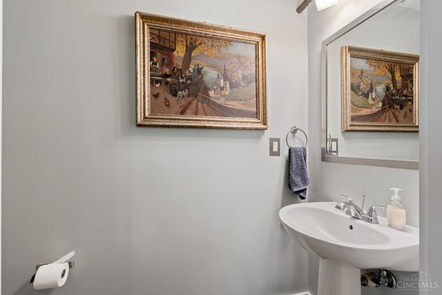 1406 Republic Street, Cincinnati, OH 45202