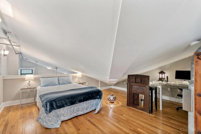 1406 Republic Street, Cincinnati, OH 45202