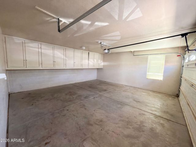 200 E BARBARITA Avenue, Gilbert, AZ 85234