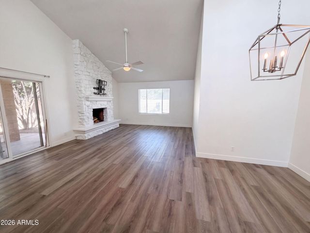 200 E BARBARITA Avenue, Gilbert, AZ 85234