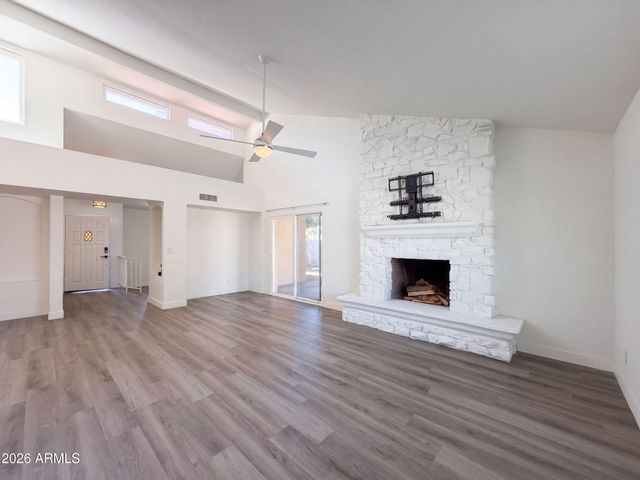 200 E BARBARITA Avenue, Gilbert, AZ 85234