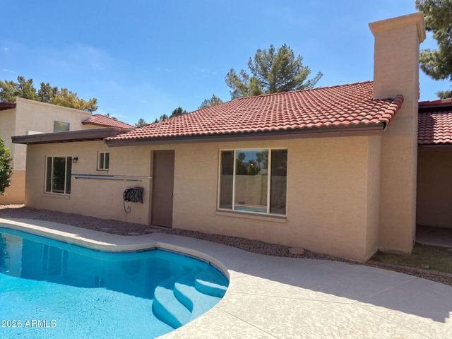 200 E BARBARITA Avenue, Gilbert, AZ 85234