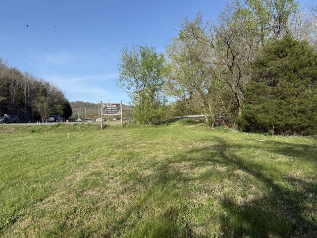 0 Hwy 31 E, Bethpage, TN 37022