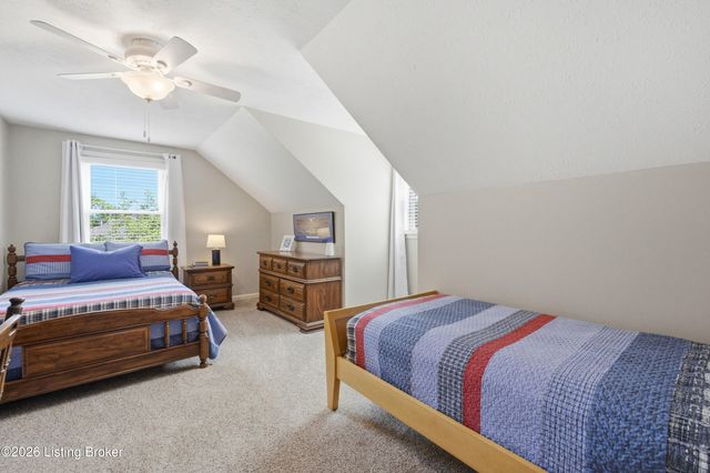 1205 Holsworth Ln, Louisville, KY 40222