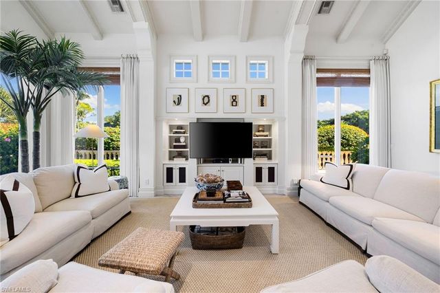 9959 Brassie BEND, Naples, FL 34108