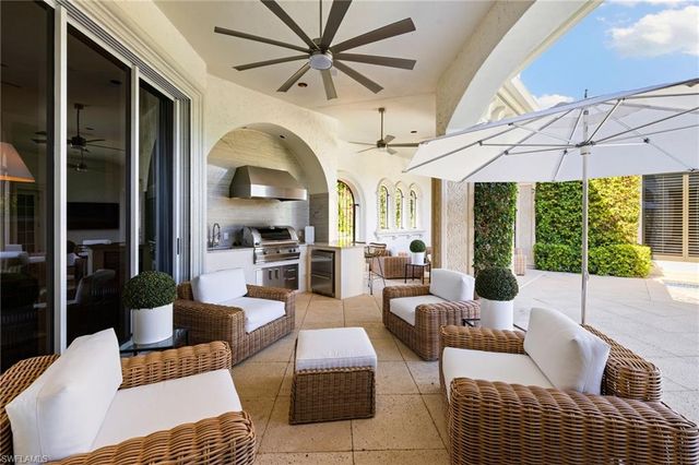 9959 Brassie BEND, Naples, FL 34108